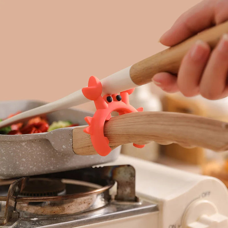 Silicone Spatula Rack Crab Shaped Spoon Rest Clip Utensil Holder Multifunctional Anti Overflow  Pot Side Clip Kitchen Gadge