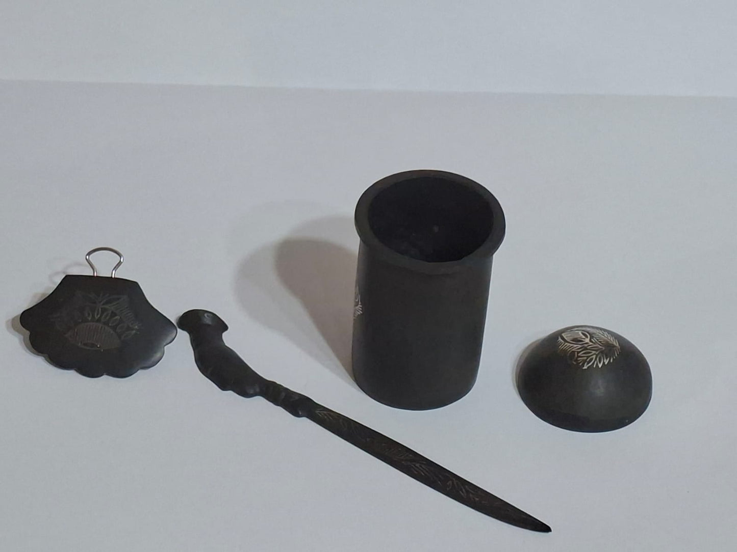 Artisan Executive Gift Set – Hand-Etched Burnished Stone