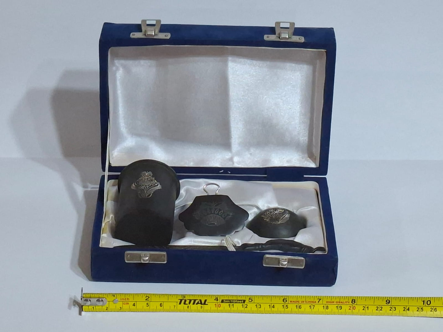 Artisan Executive Gift Set – Hand-Etched Burnished Stone